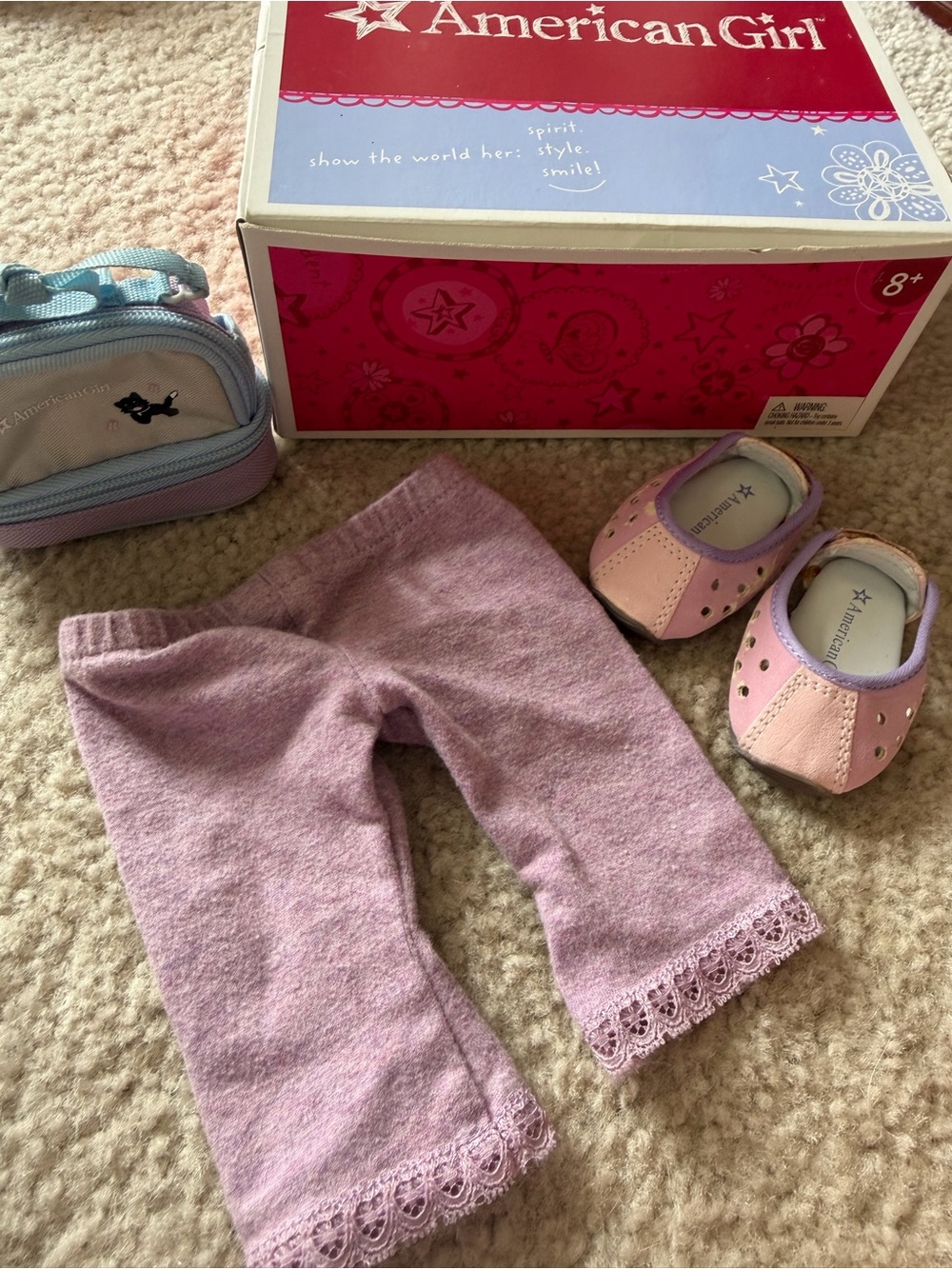 American Girl doll Licorice Lunchbox, leggings and pink shoes